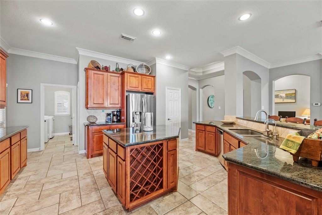 2034 Lake Fountain Drive, Katy, Texas image 17