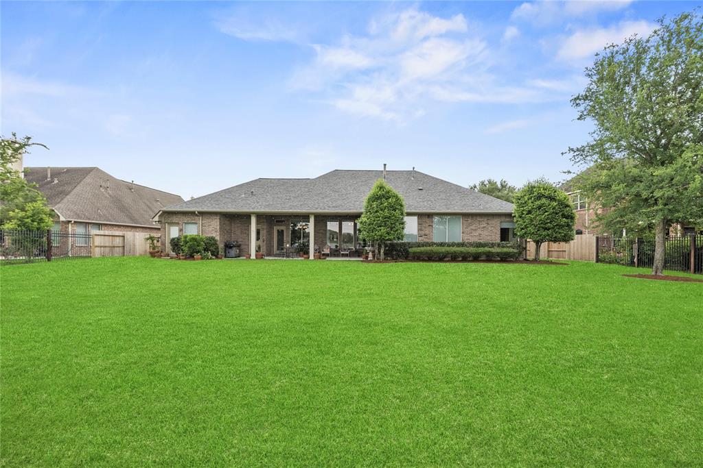 2034 Lake Fountain Drive, Katy, Texas image 40