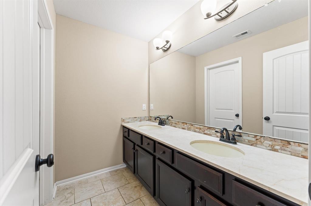 31183 Pecan Creek Drive, Brookshire, Texas image 27