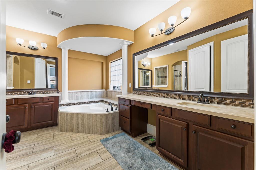 31183 Pecan Creek Drive, Brookshire, Texas image 16
