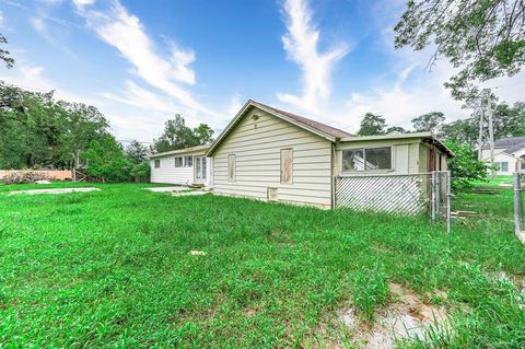 A home in Alvin