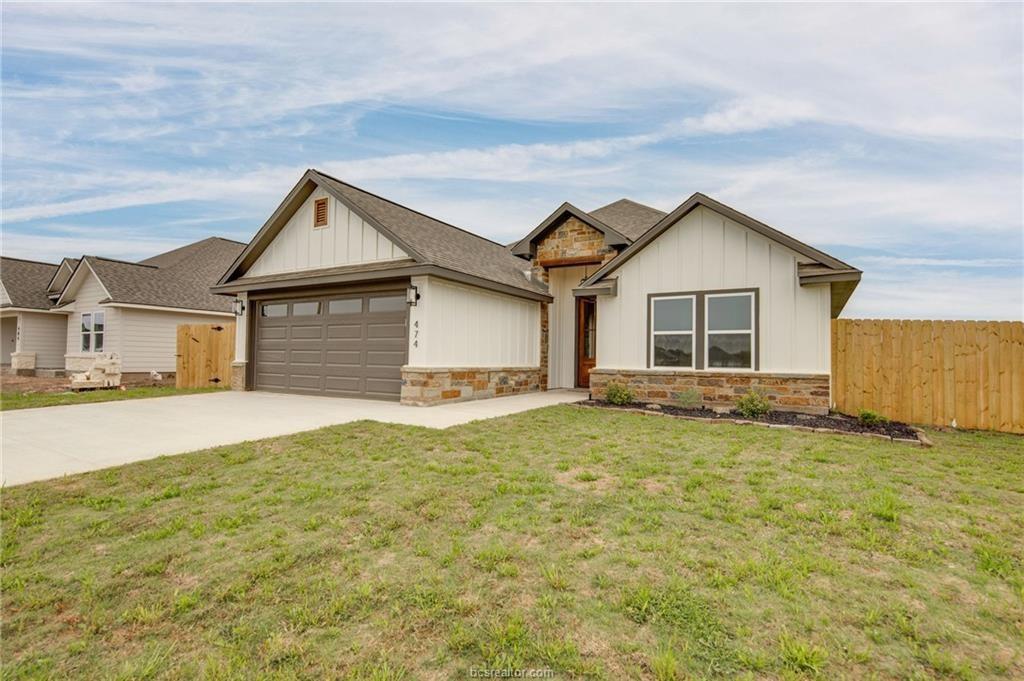 474 Harvest Lake Drive, Snook, Texas image 3