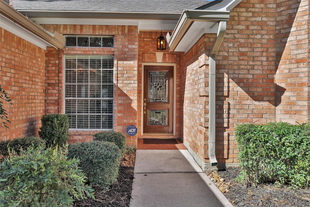 118 April Wind Drive, Montgomery, Texas image 1