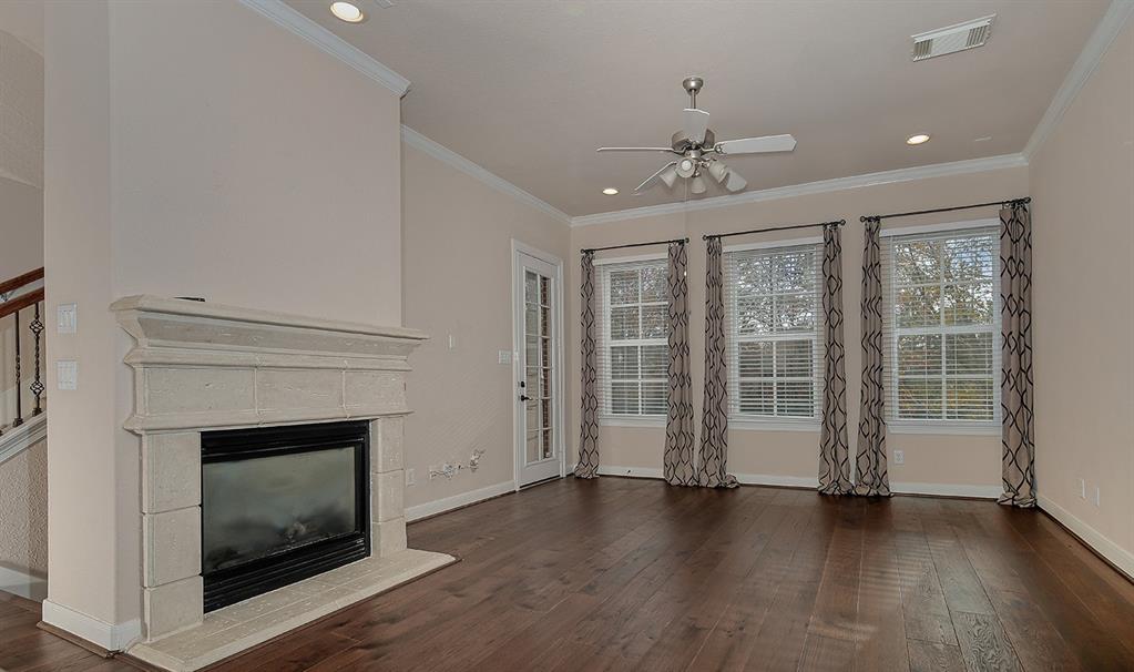 18 Shell Port Square, The Woodlands, Texas image 7