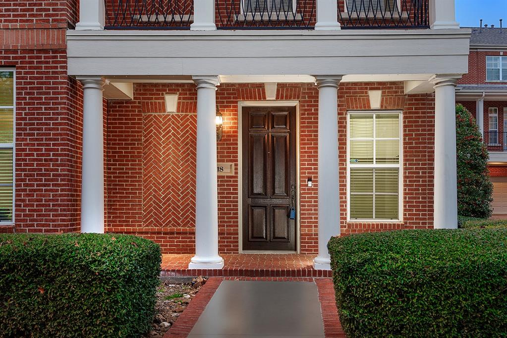 18 Shell Port Square, The Woodlands, Texas image 2