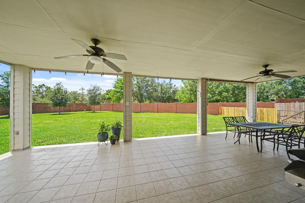 2932 Autumnbrook Lane, Pearland, Texas image 50