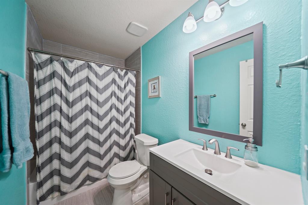 2932 Autumnbrook Lane, Pearland, Texas image 34