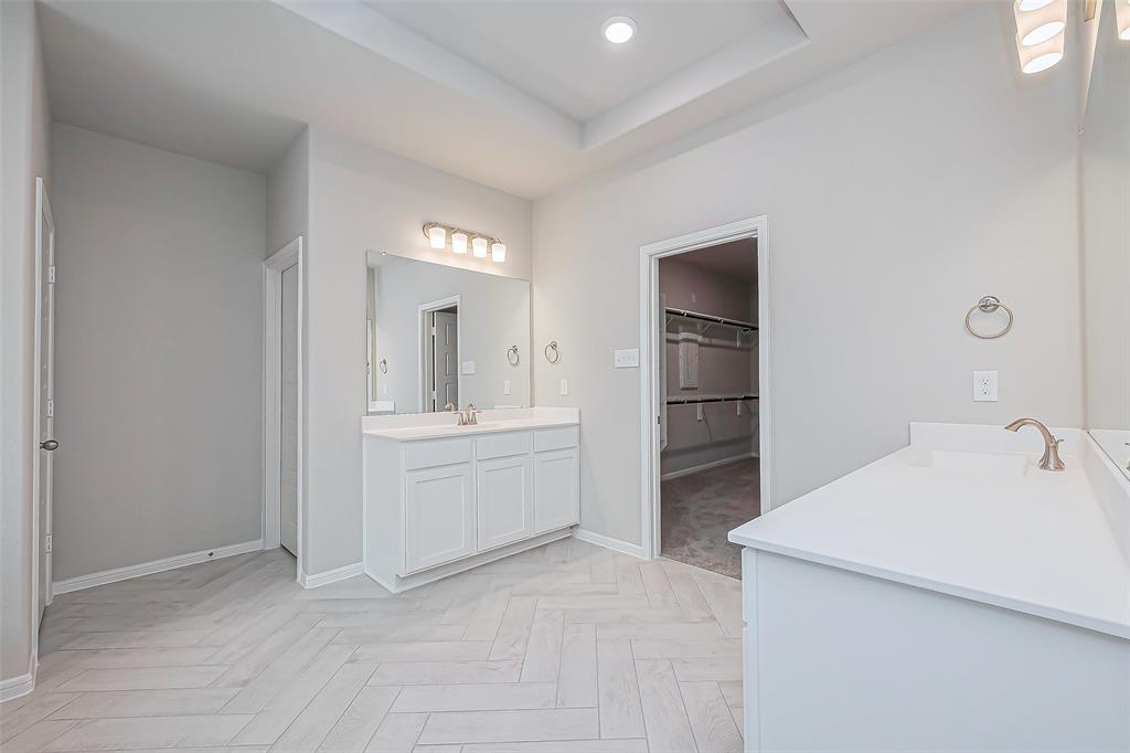1001 Comal Trail, Dayton, Texas image 39