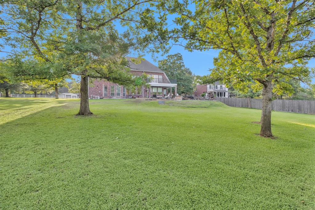 11409 E Zoe Loop Drive, Montgomery, Texas image 43