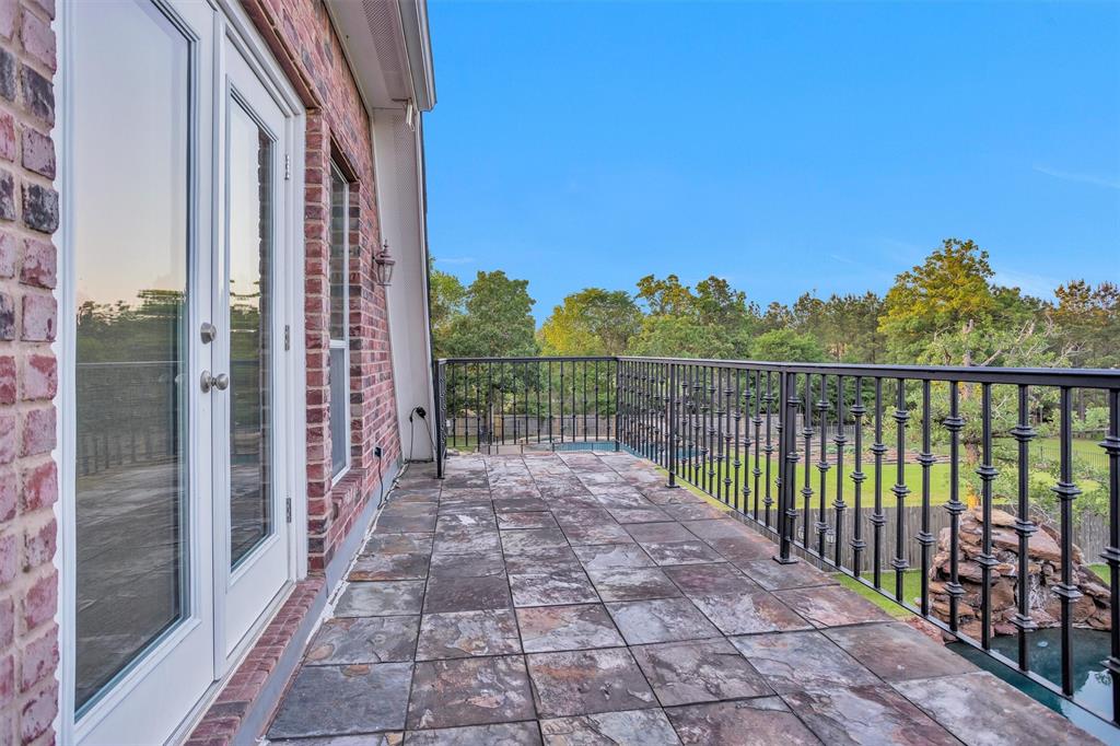 11409 E Zoe Loop Drive, Montgomery, Texas image 29