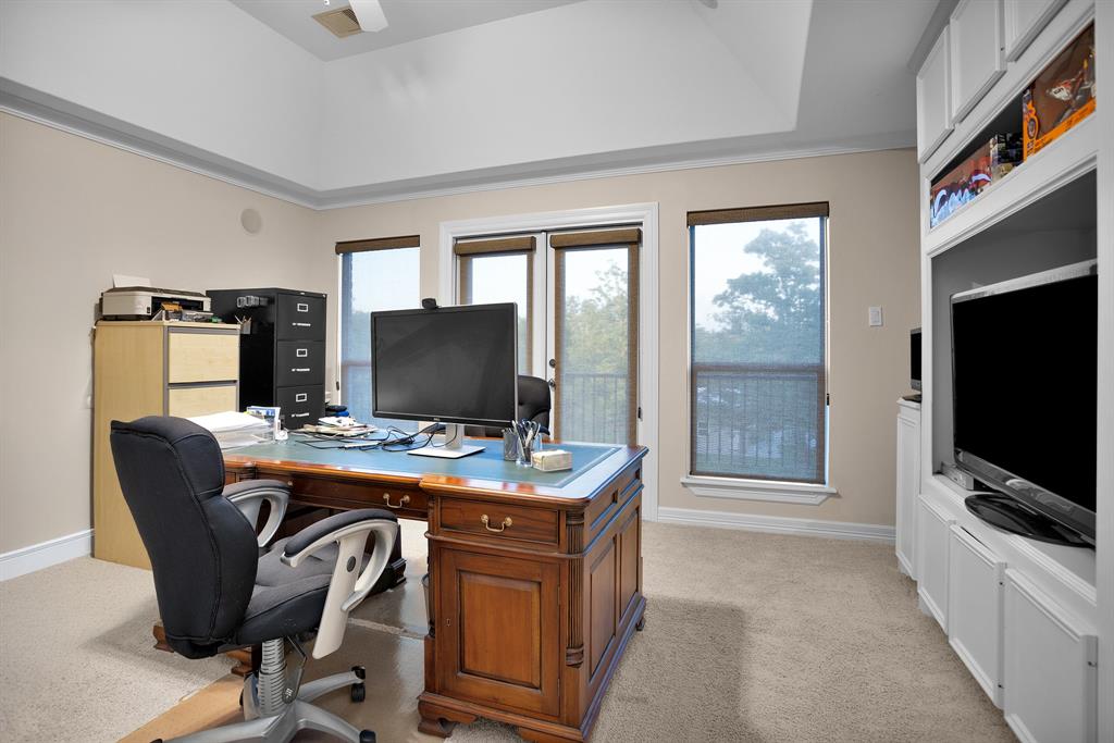 11409 E Zoe Loop Drive, Montgomery, Texas image 37