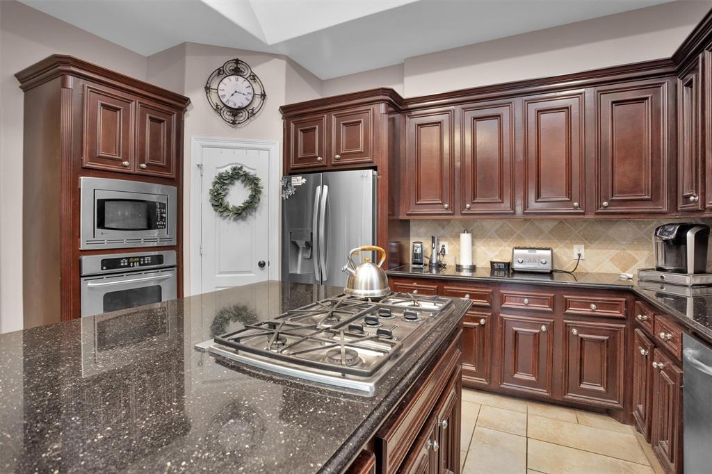 11409 E Zoe Loop Drive, Montgomery, Texas image 19