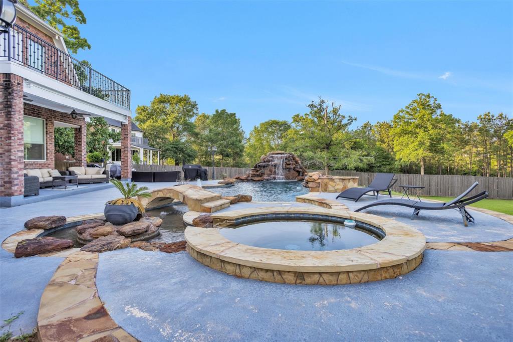 11409 E Zoe Loop Drive, Montgomery, Texas image 41