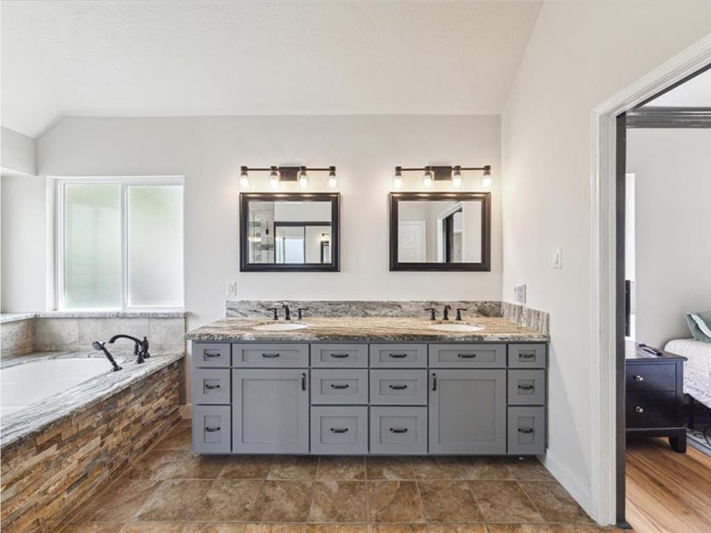 6719 Shady Lane Ln, Sugar Land, Texas image 13