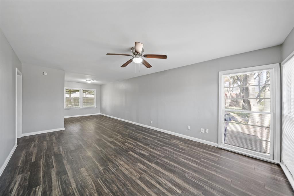 1505 13th Street, Texas City, Texas image 3