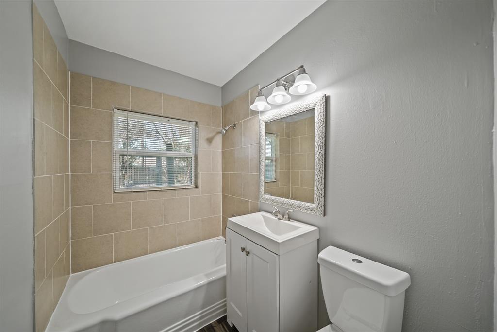 1505 13th Street, Texas City, Texas image 11