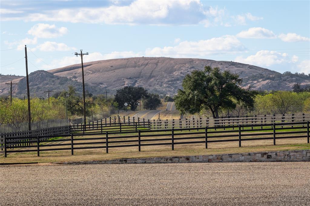 5862 Ranch Road 965, Llano, Texas image 8