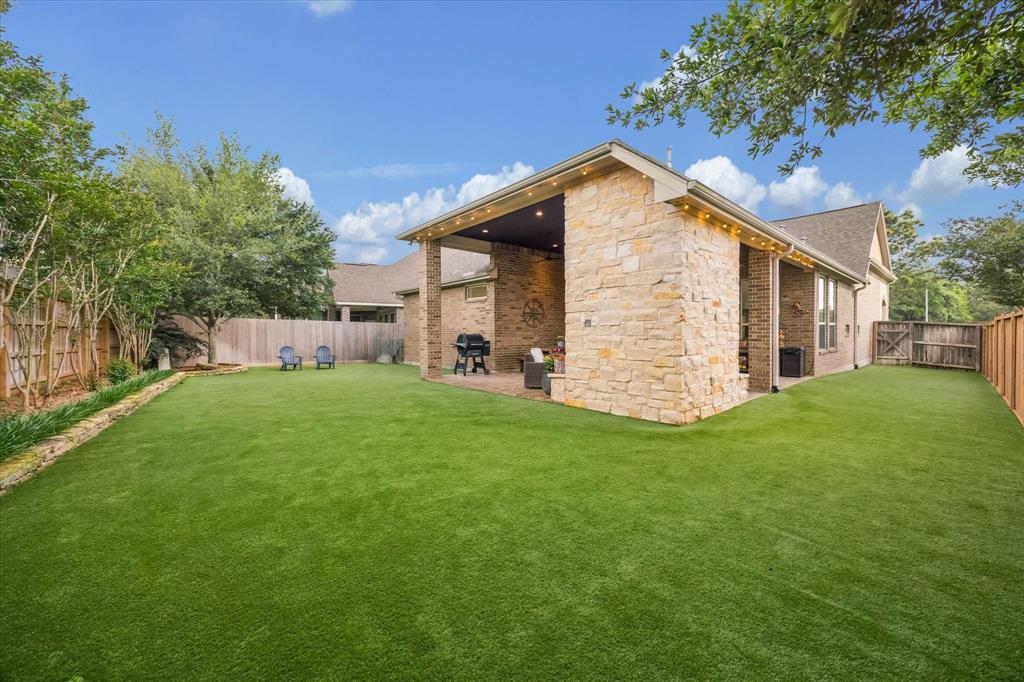 28703 Maple Red Drive, Katy, Texas image 32