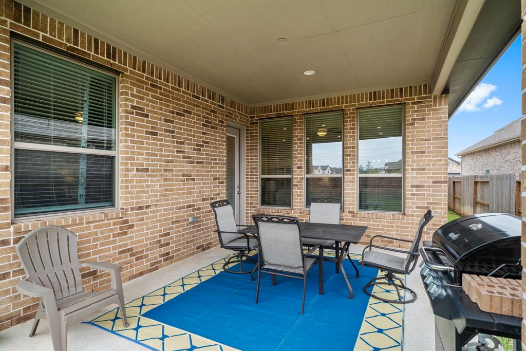 1919 Waters Branch Drive, Missouri City, Texas image 27
