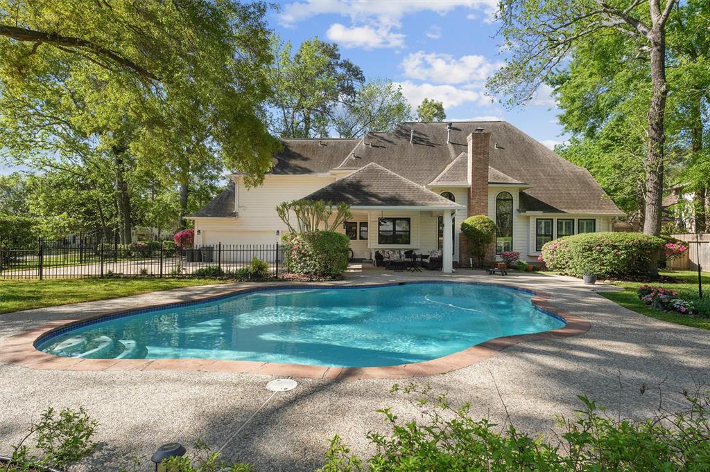 2106 Mount Forest Drive, Kingwood, Texas image 41