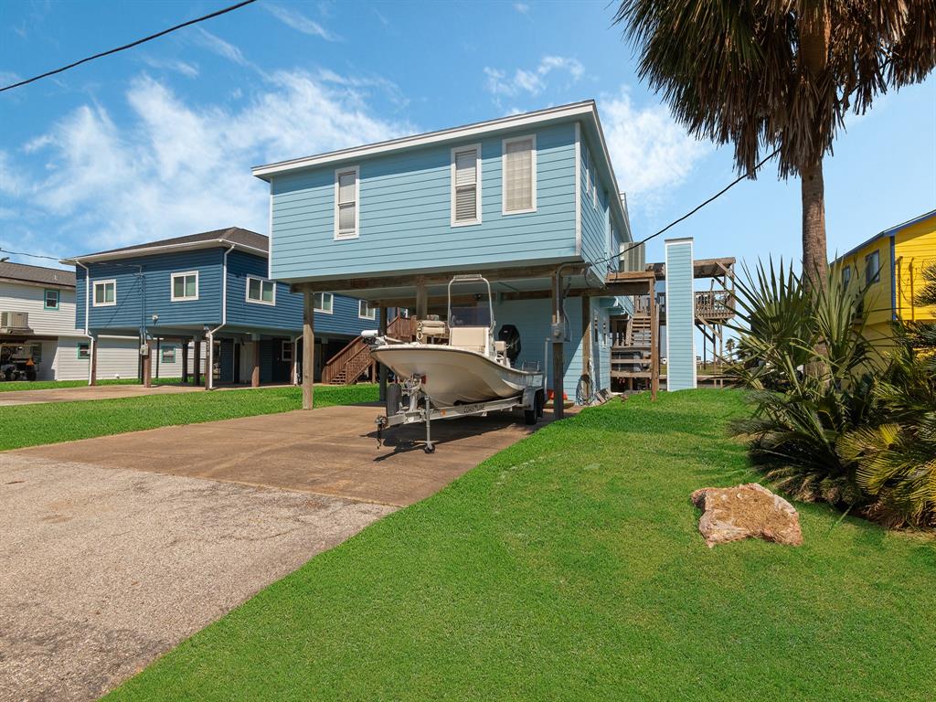 206 Galleon Drive, Freeport, Texas image 4