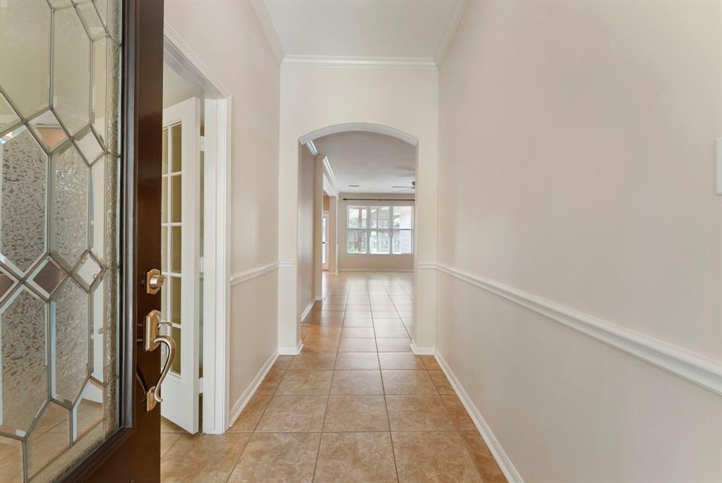 31 N Winterport Circle