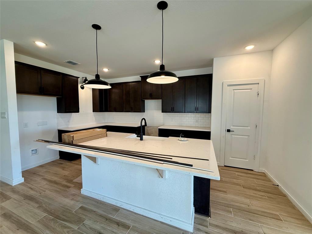 8423 Bay Ridge Circle