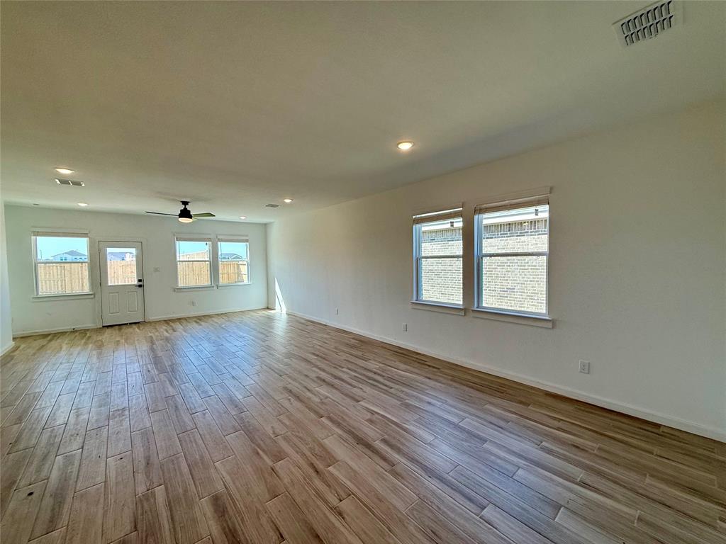 8423 Bay Ridge Circle