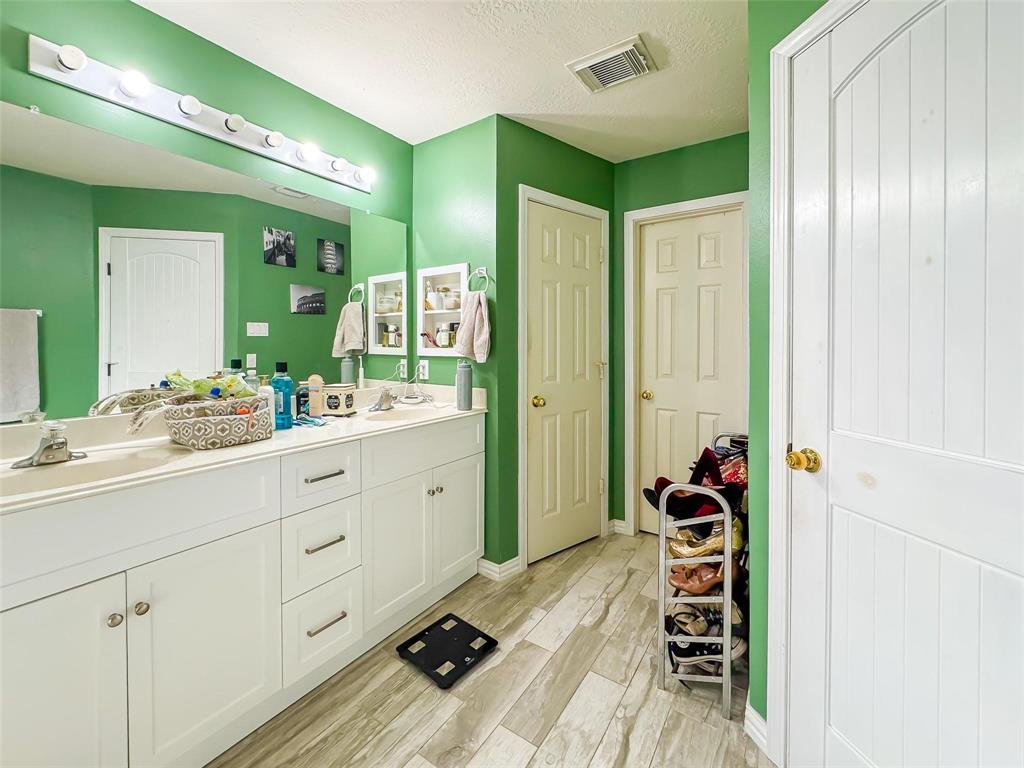 18530 S Wimbledon Drive, Katy, Texas image 25