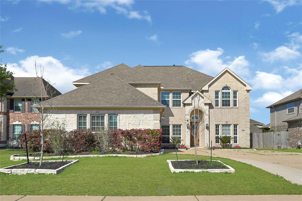 2108 Asbury Court, Pearland, Texas image 1