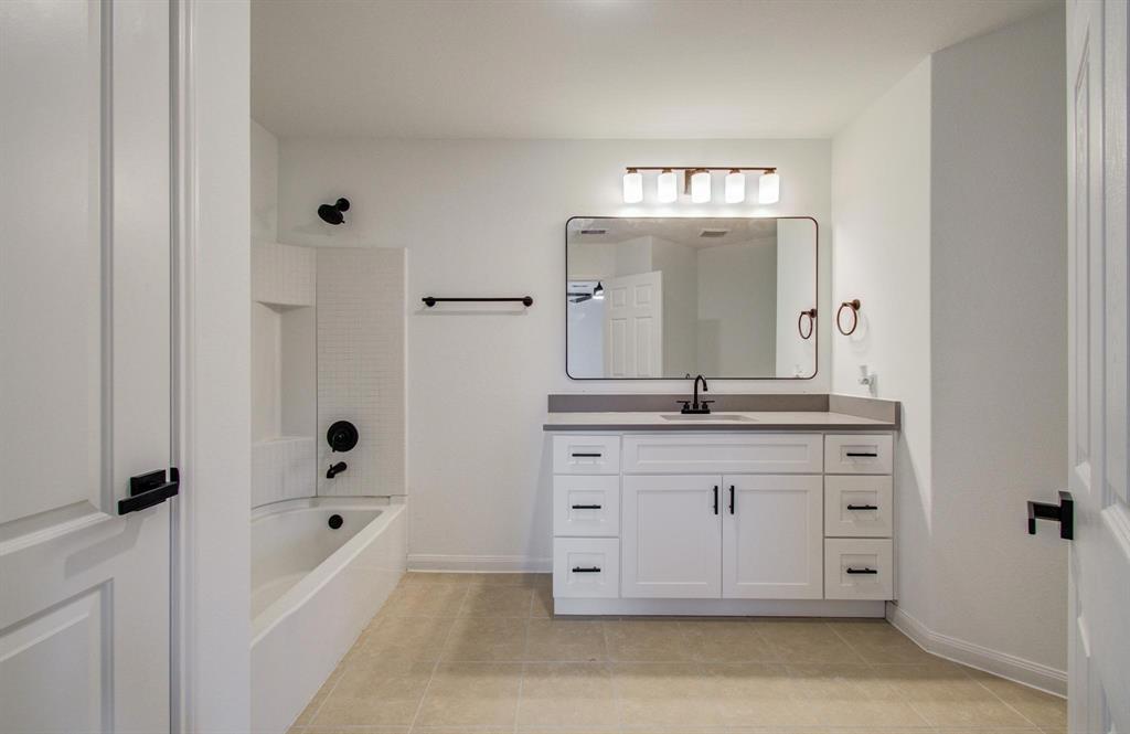 20411 Oak Lodge Meadow Drive, Humble, Texas image 20