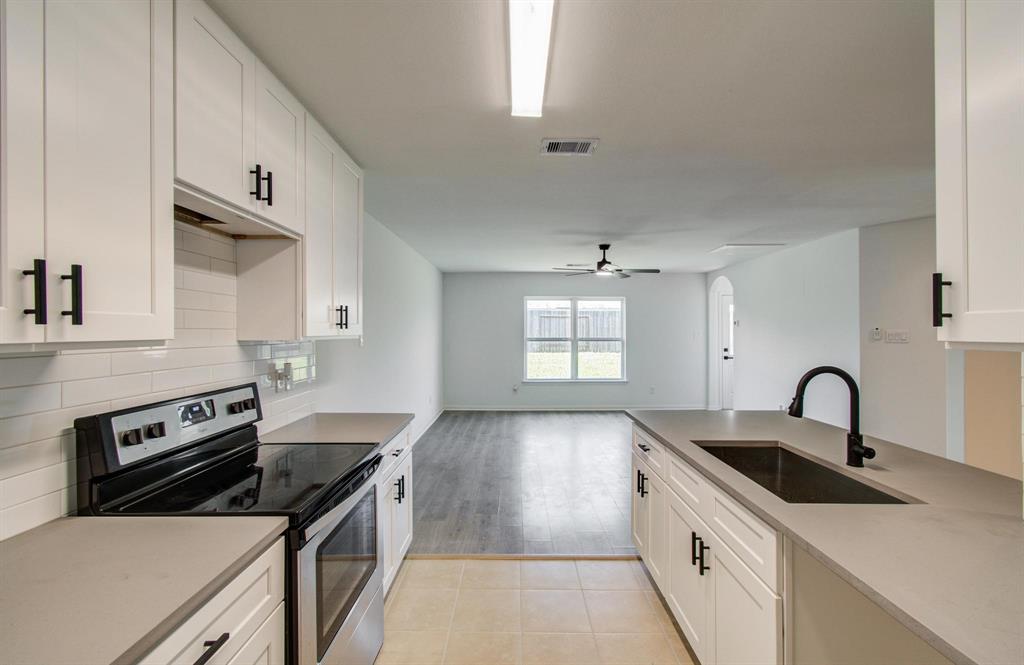 20411 Oak Lodge Meadow Drive, Humble, Texas image 14