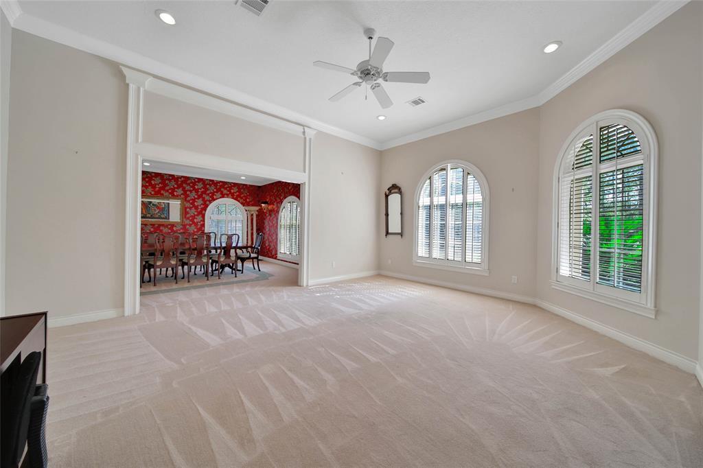 5 Briarwood Drive, Conroe, Texas image 29