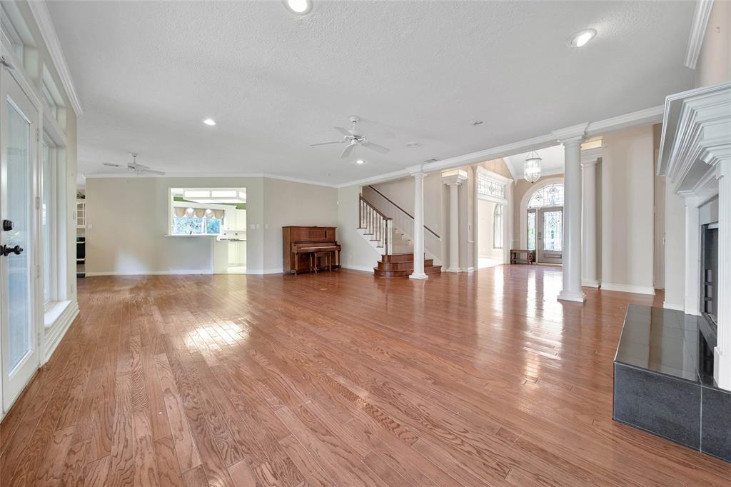 5 Briarwood Drive, Conroe, Texas image 30