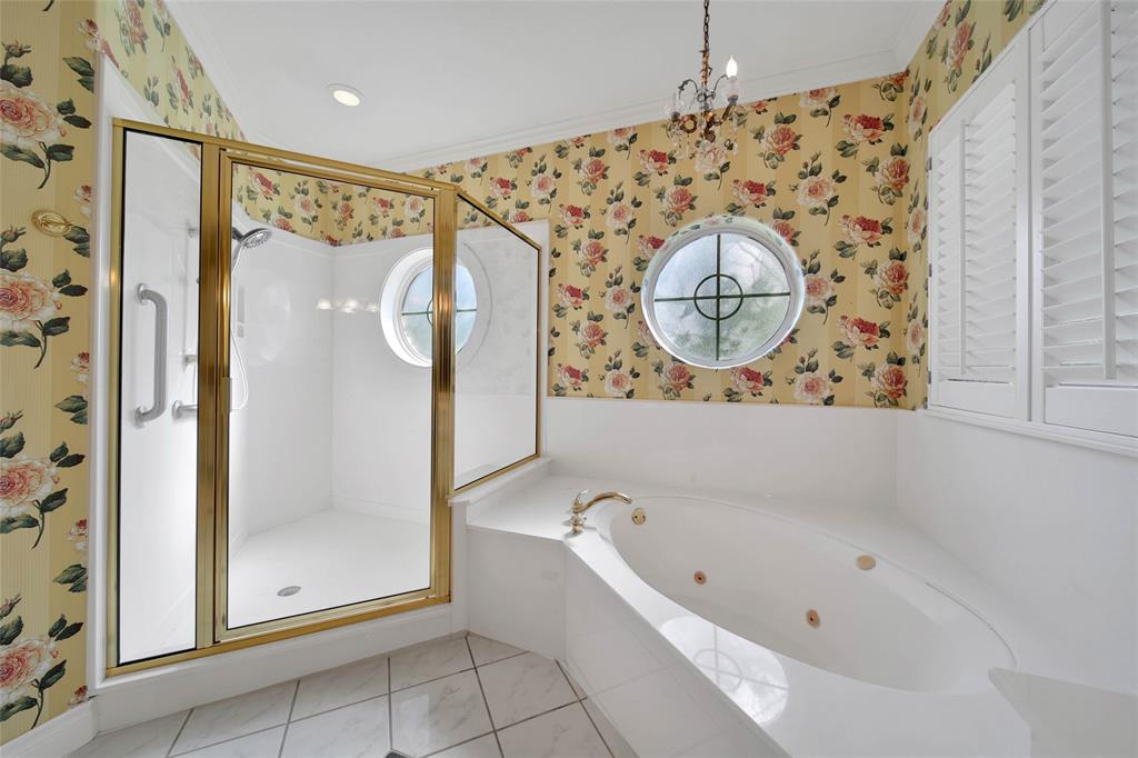 5 Briarwood Drive, Conroe, Texas image 39