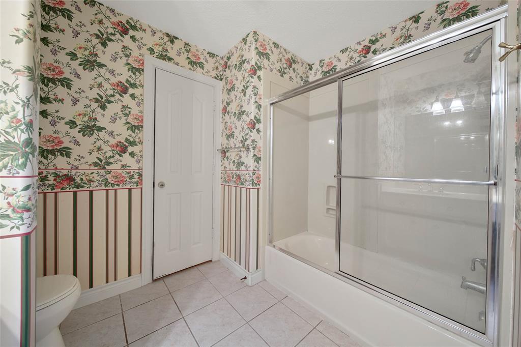 5 Briarwood Drive, Conroe, Texas image 43