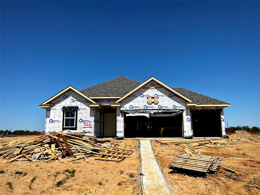306 Boulden Court, Sealy, Texas image 2