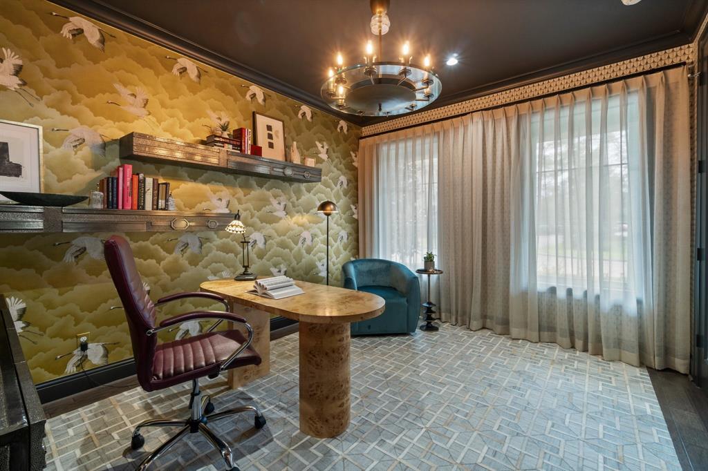 2432 High Timbers Drive, The Woodlands, Texas image 7