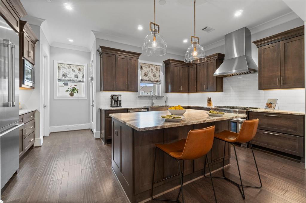 2432 High Timbers Drive, The Woodlands, Texas image 12