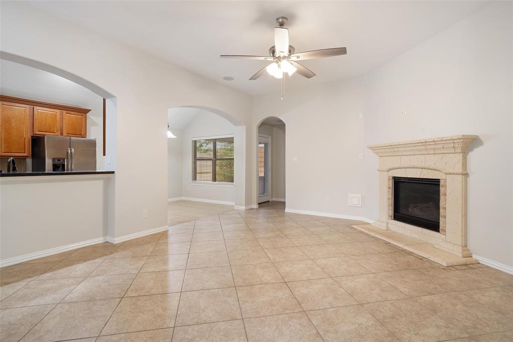 4009 Firenze Drive, Friendswood, Texas image 10