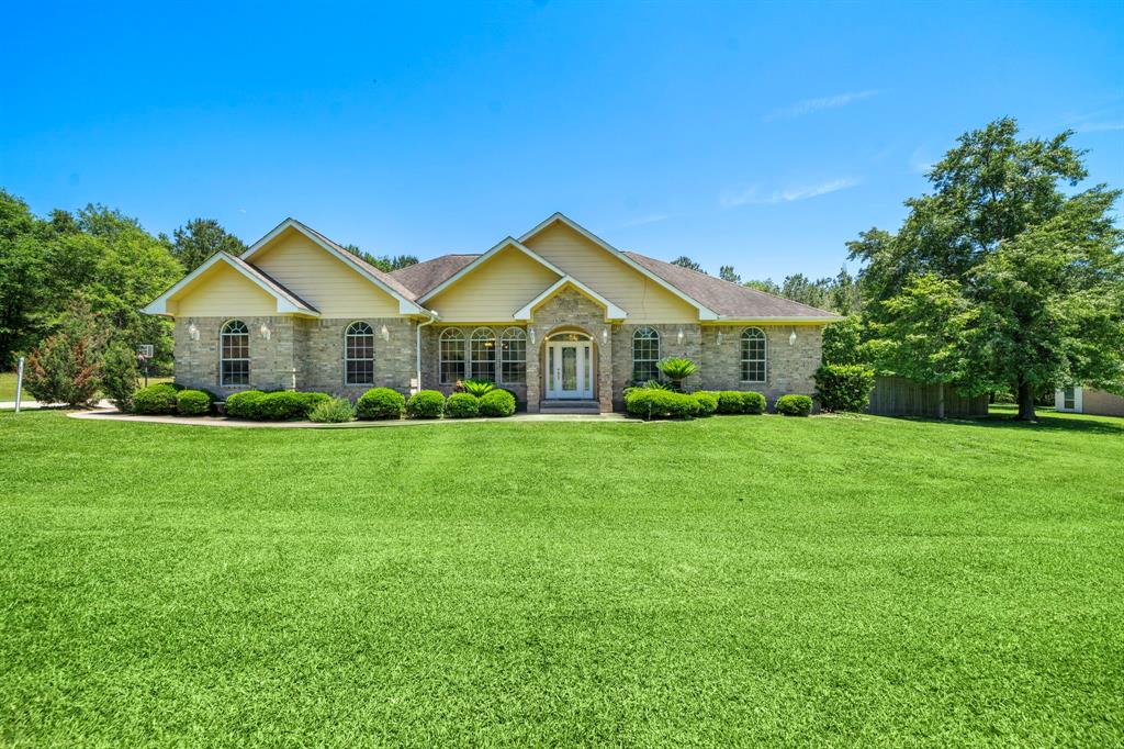 189 Northwood Park, Livingston, Texas image 1