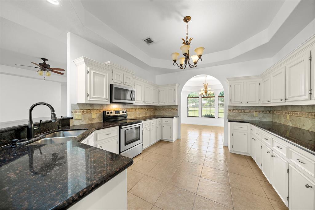 189 Northwood Park, Livingston, Texas image 12