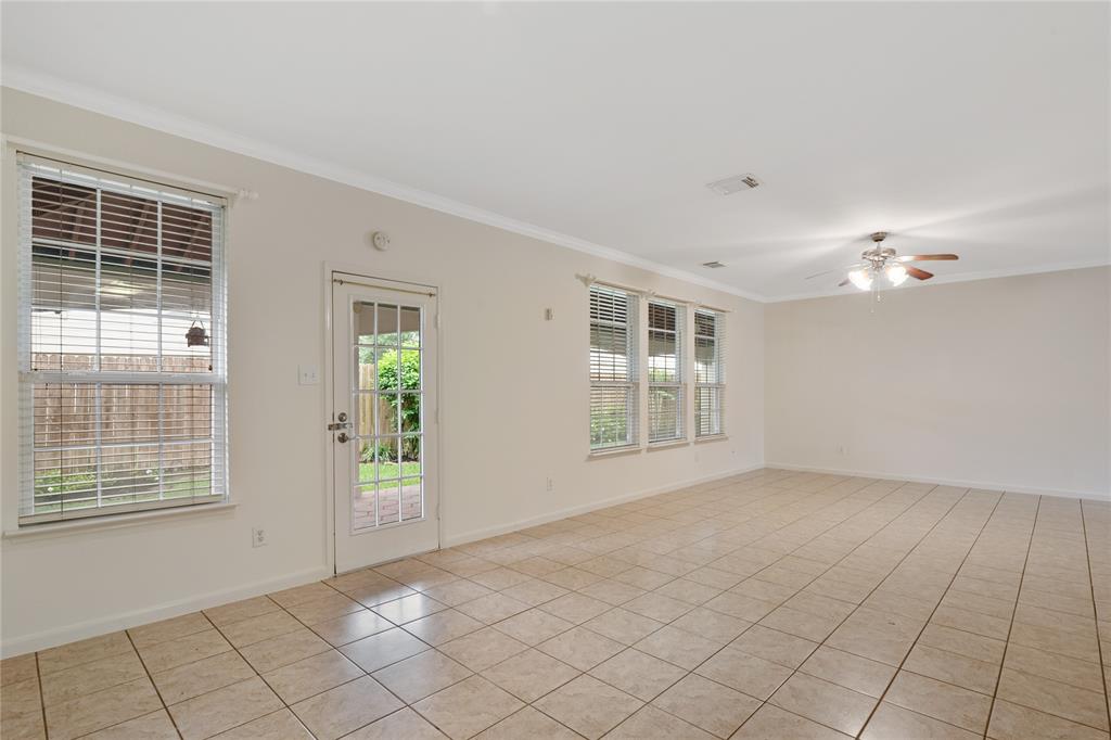 21310 Sage Flower Court, Humble, Texas image 9