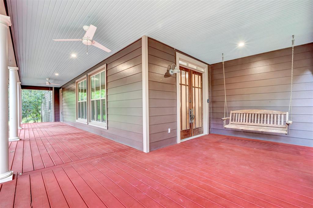 11958 White Oak Path, Conroe, Texas image 3