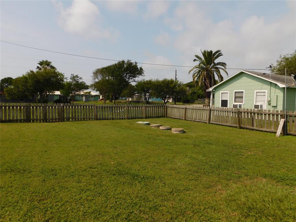 19 E Third Street, Port Lavaca, Texas image 24