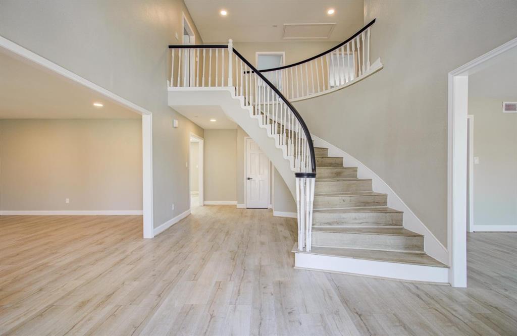 15619 Winding Moss Drive, Houston, Texas image 4