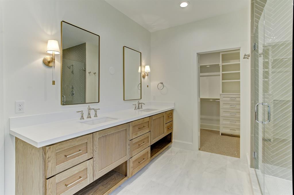 1842 Chantilly Lane, Houston, Texas image 13