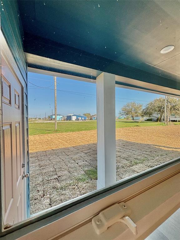 607 W Bayshore Drive, Palacios, Texas image 10