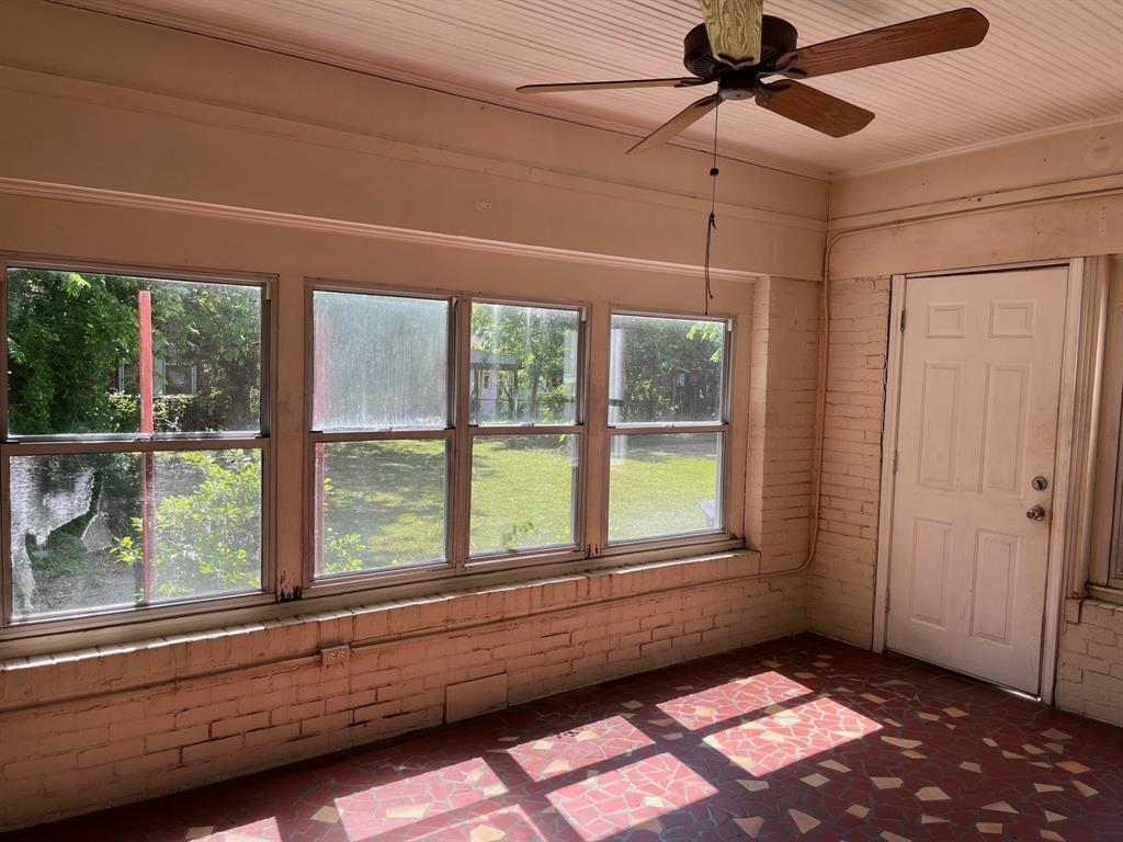 Houston, Texas 77023, United States, 3 Bedrooms Bedrooms, ,2 BathroomsBathrooms,Residential,Pending,109930