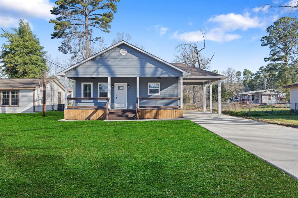 327 Pecan, Onalaska, Texas image 1